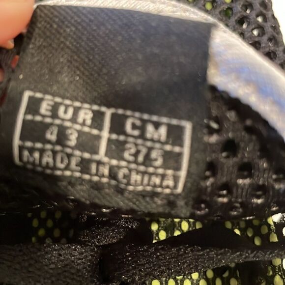 NEW Water Beach Pool Mesh Shoes Men's Size 9 - Picture 7 of 7